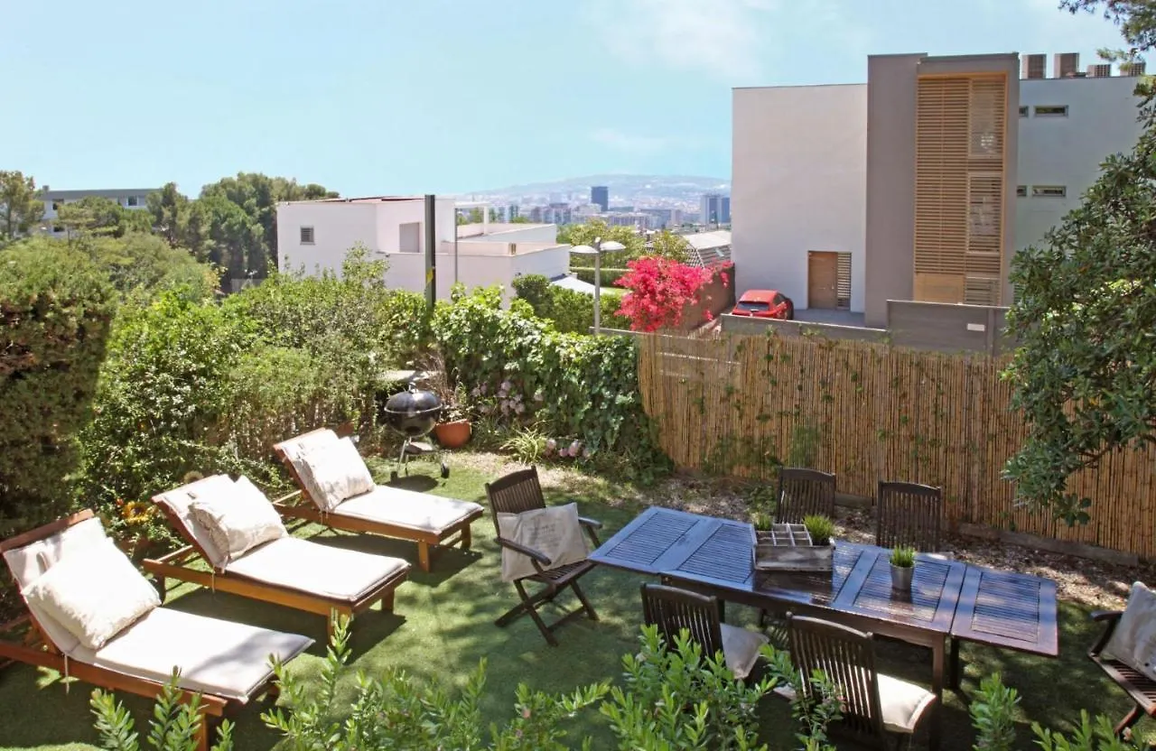 Casa Emerald 바르셀로나 0*,